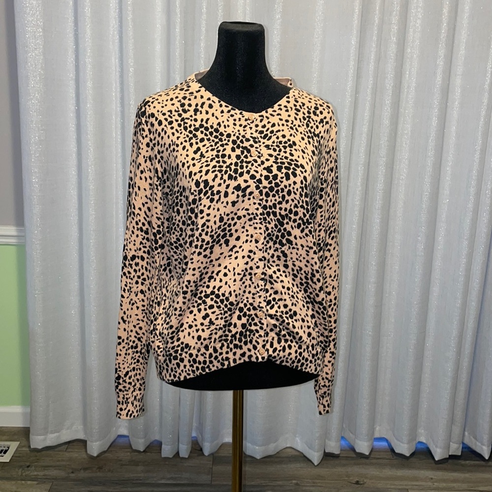 Like New Leopard Like Cardigan Sweater Compliment Friendly Size L